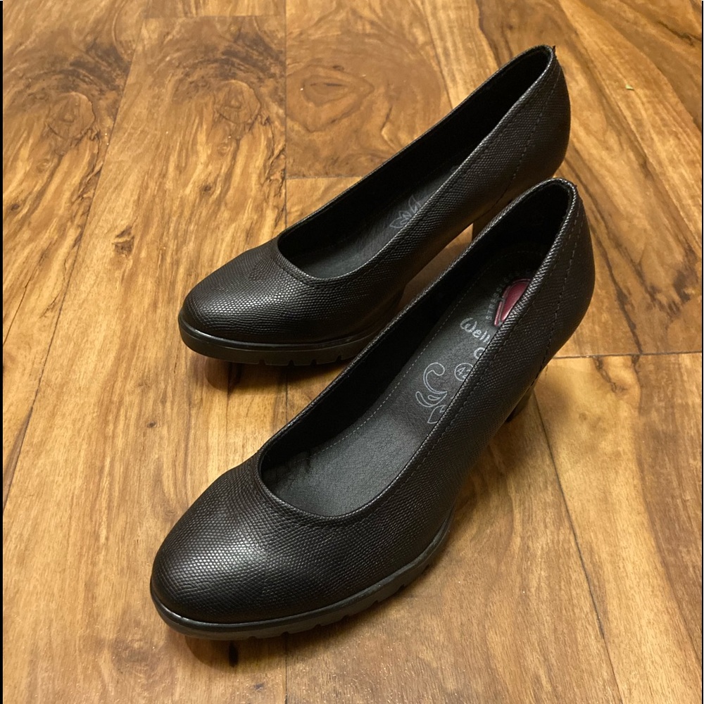 Wedges by Wellness